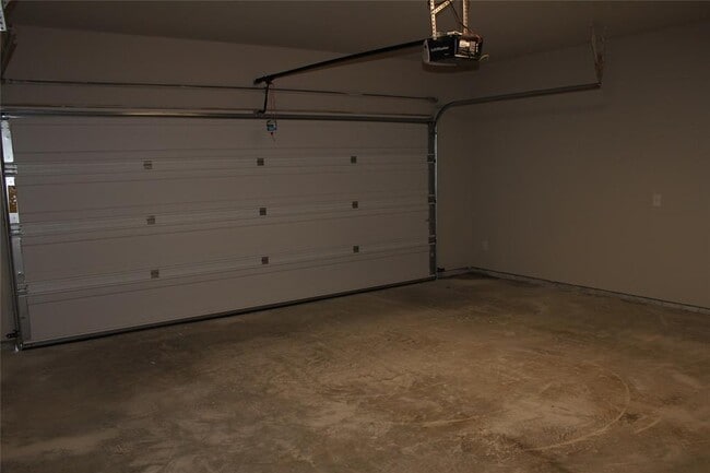 Building Photo - 1220 Garland Rd