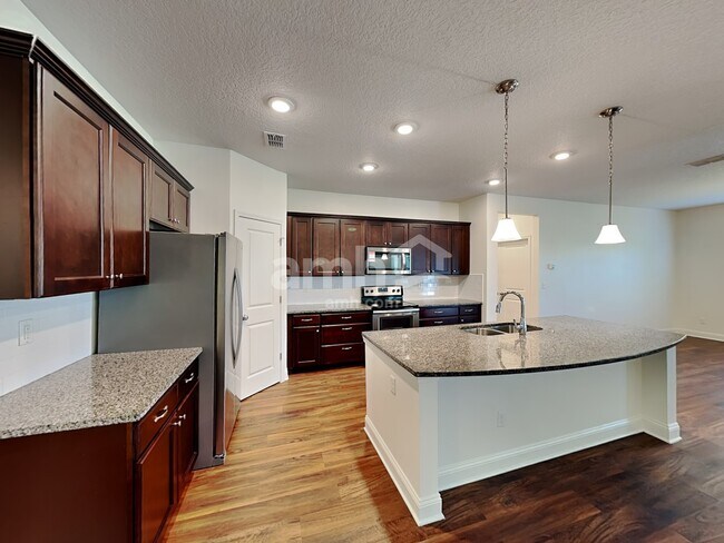 Building Photo - 62 Vivian James Dr