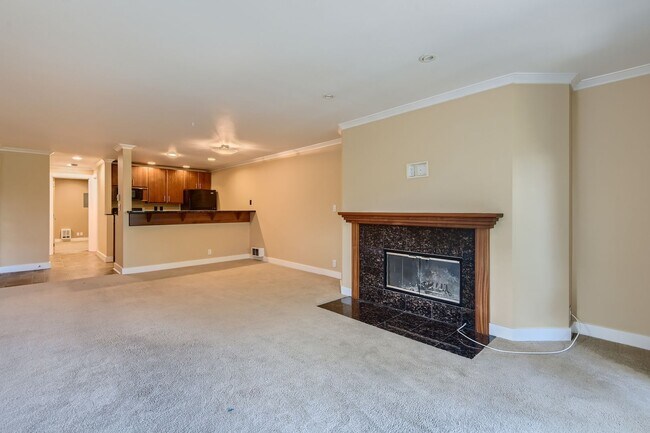 Interior Photo - 17 Etruria
