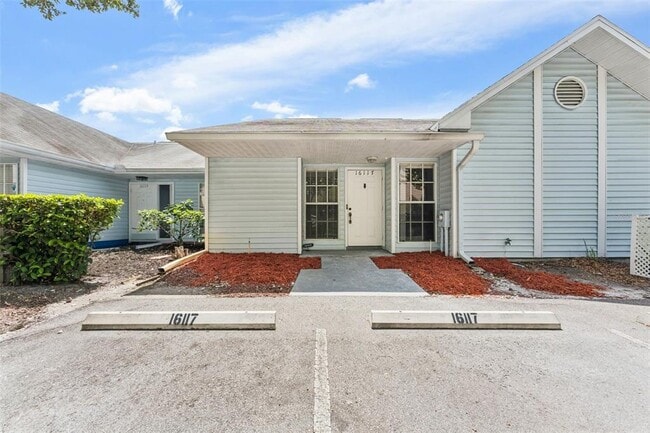 Primary Photo - 16117 Rambling Vine Dr E