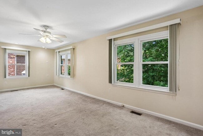 Building Photo - 7561 Heatherton Ln