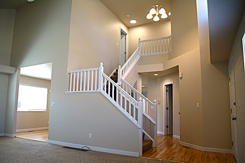 Building Photo - 2651 Sunstone Dr