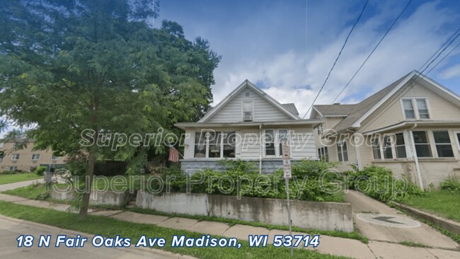 Primary Photo - 18 N Fair Oaks Ave