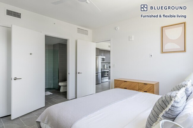 Building Photo - 21 NE 22nd St