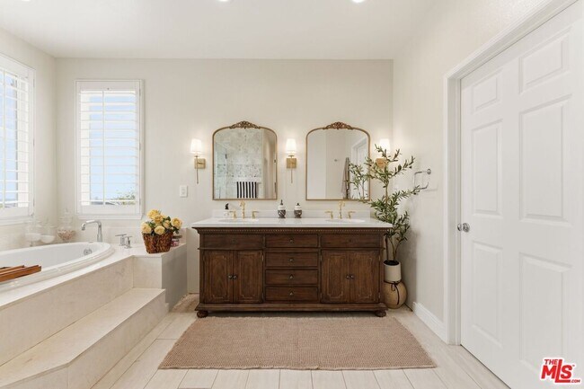 Building Photo - 11564 Apulia Ct