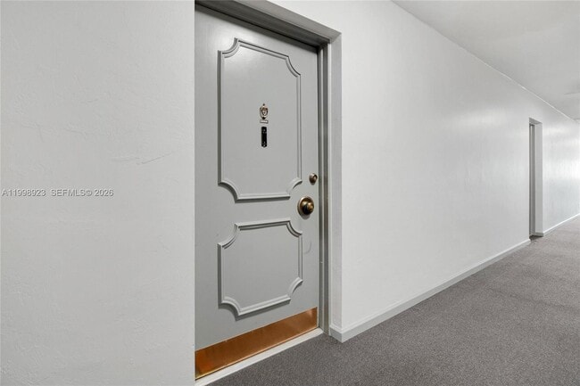 Building Photo - 2230 NE 56th Pl