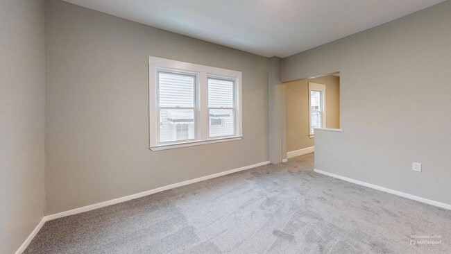 Building Photo - Old Brooklyn Area - 3 Bedrooms - Single Fa...