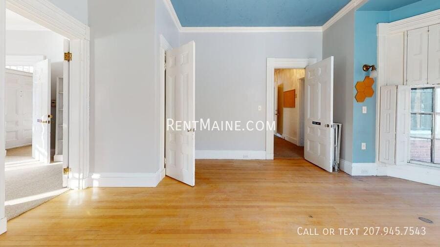 Building Photo - 77 Broadway