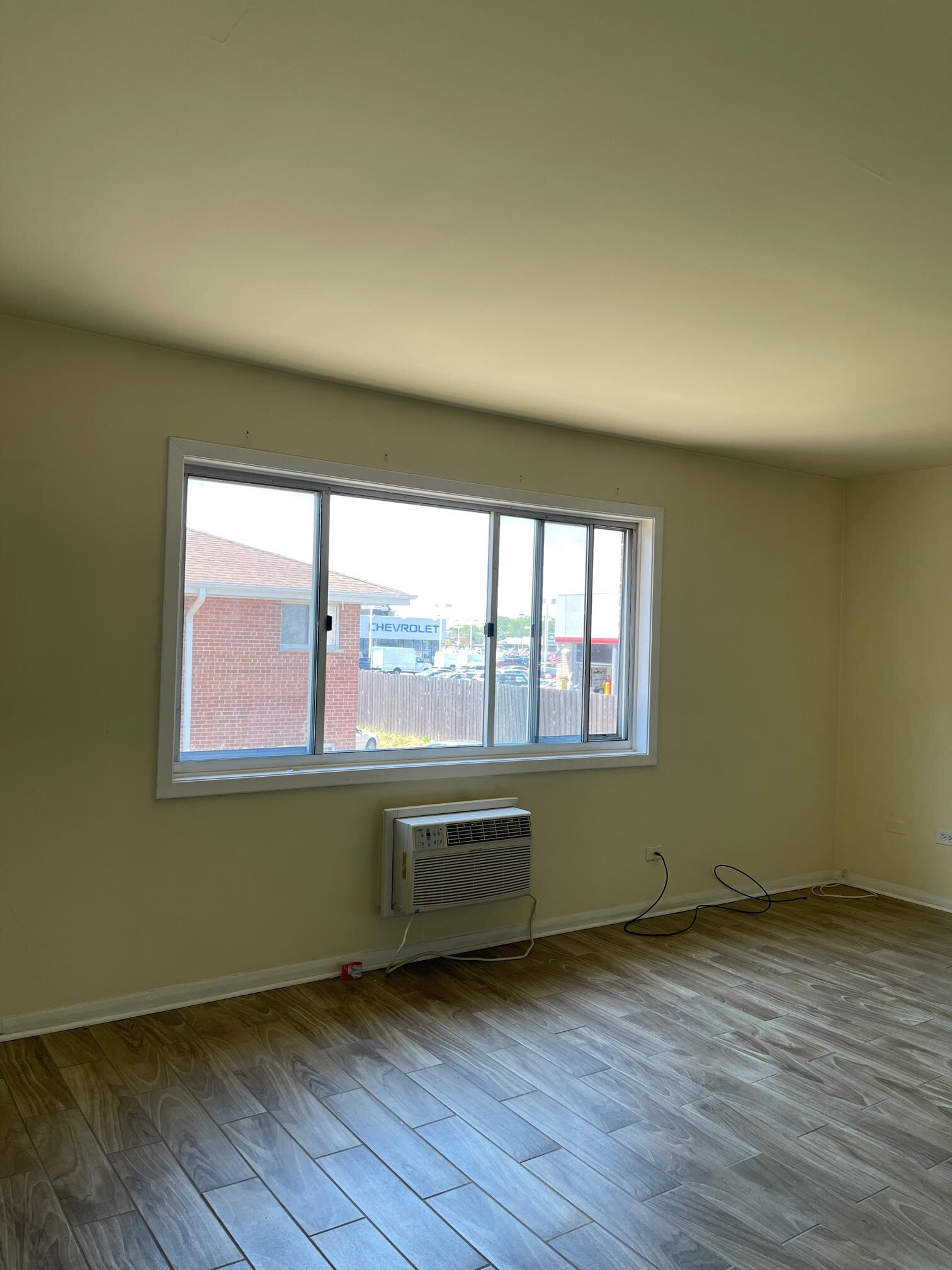Building Photo - 1302 Carol St