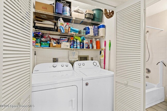 Building Photo - 221 Ocean Park Ln