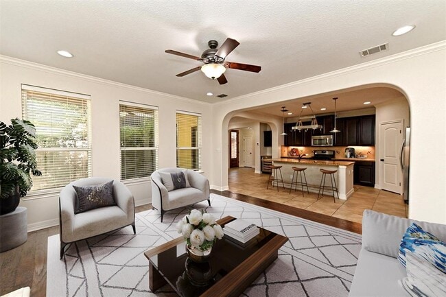 Building Photo - 12124 Terraza Cir