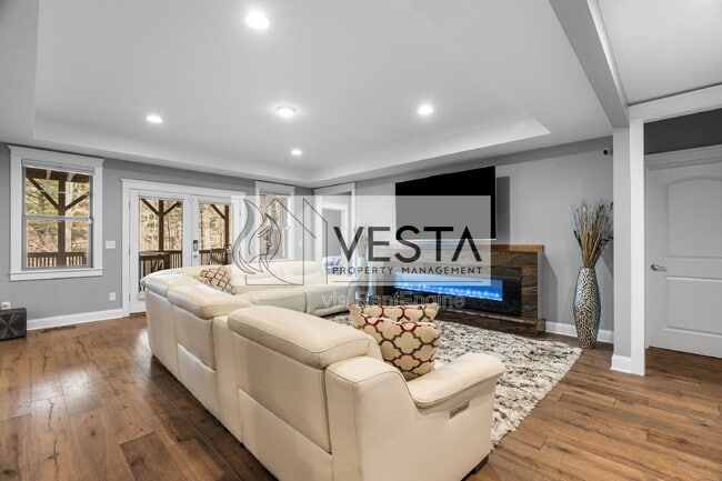 Building Photo - 20 Angler Trail