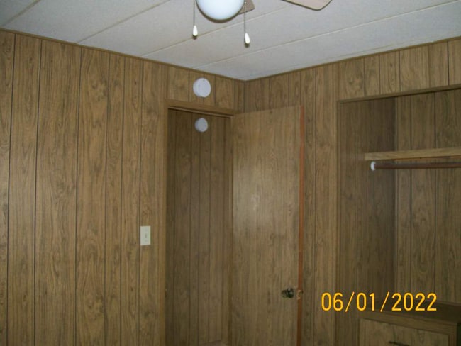 Building Photo - 13 Travertine Ln