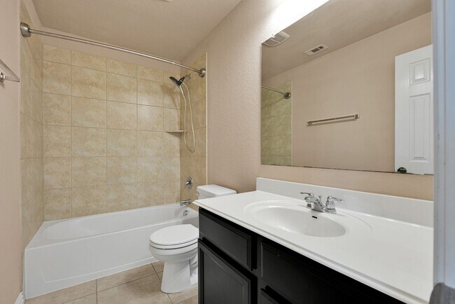 Building Photo - 3303 Cherokee Cove