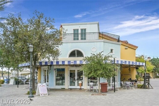 Building Photo - 30 Strada Di Villaggio