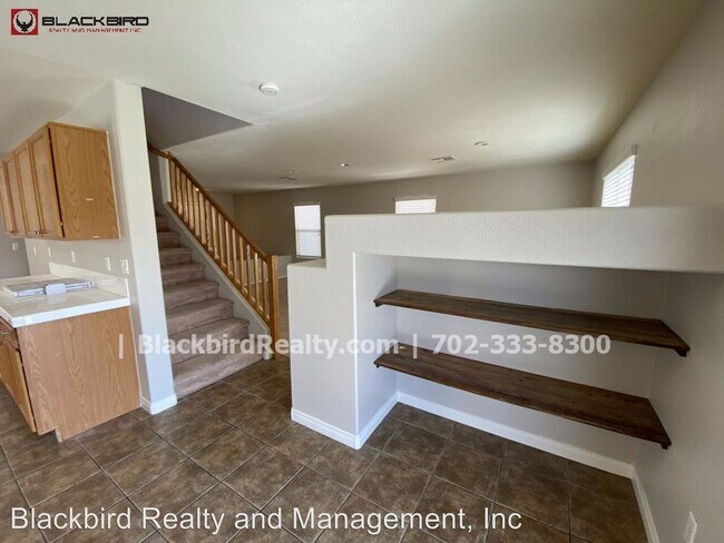 Building Photo - 8713 W Majestic Pine Ave