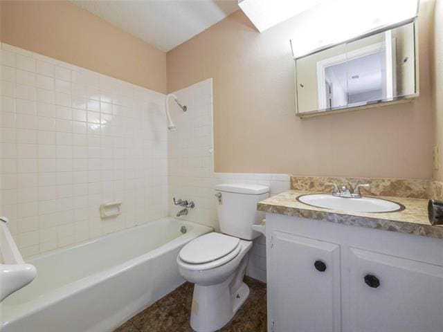 Building Photo - 2113 Fleur De Lis Ct