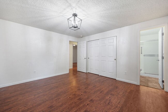 Building Photo - Tumwater rambler with 3bdrms 1.75 baths 2 ...