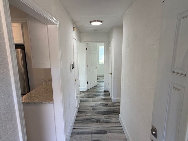 Building Photo - Remodeled 3 Bedroom Home with Bay Views + Stunning Backyard Patio