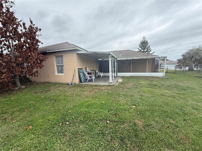 Building Photo - 330 Baccarat Ct