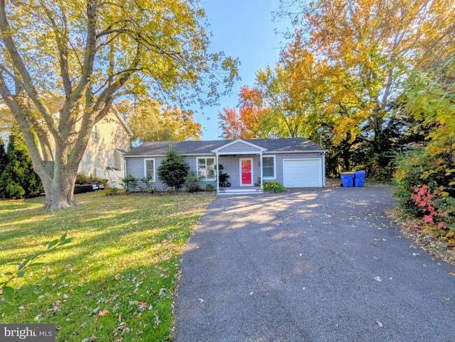 Building Photo - 965 Chester River Dr