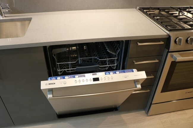 Building Photo - 201 Marin Blvd