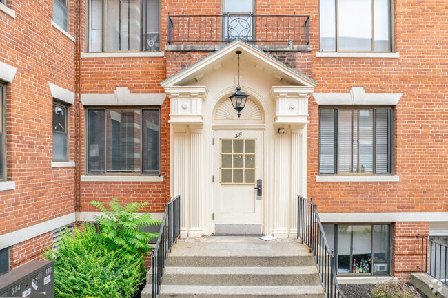 Building Entrance - Cedar Arms