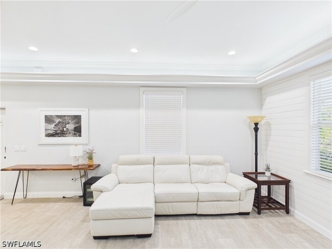 Building Photo - 6072 Polly Ave