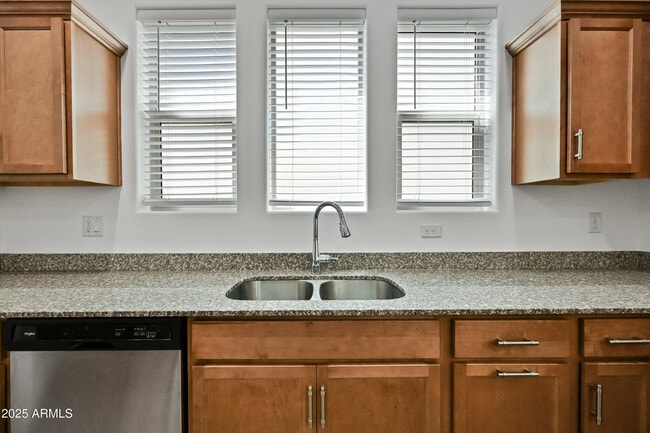 Building Photo - 4831 S Turbine