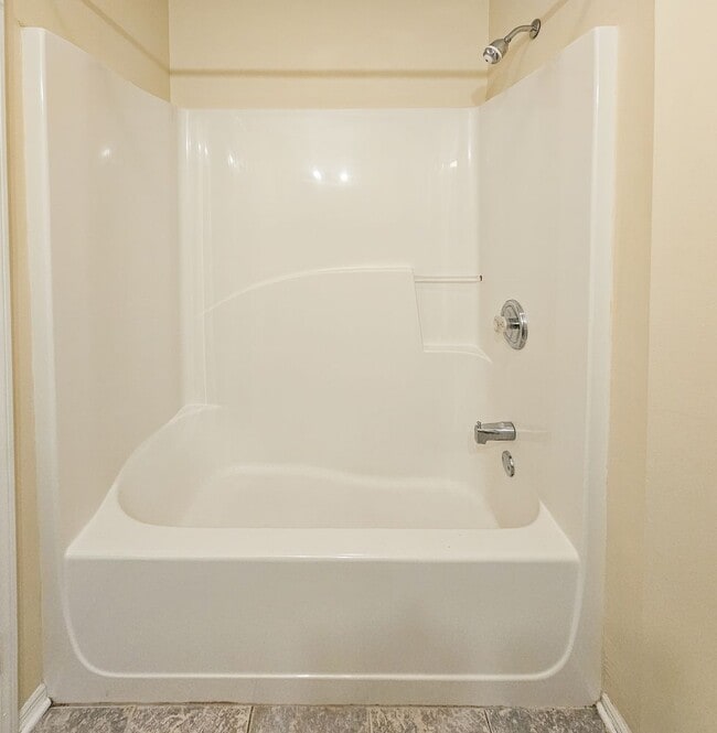 Building Photo - 857 Ashley Michelle Ct