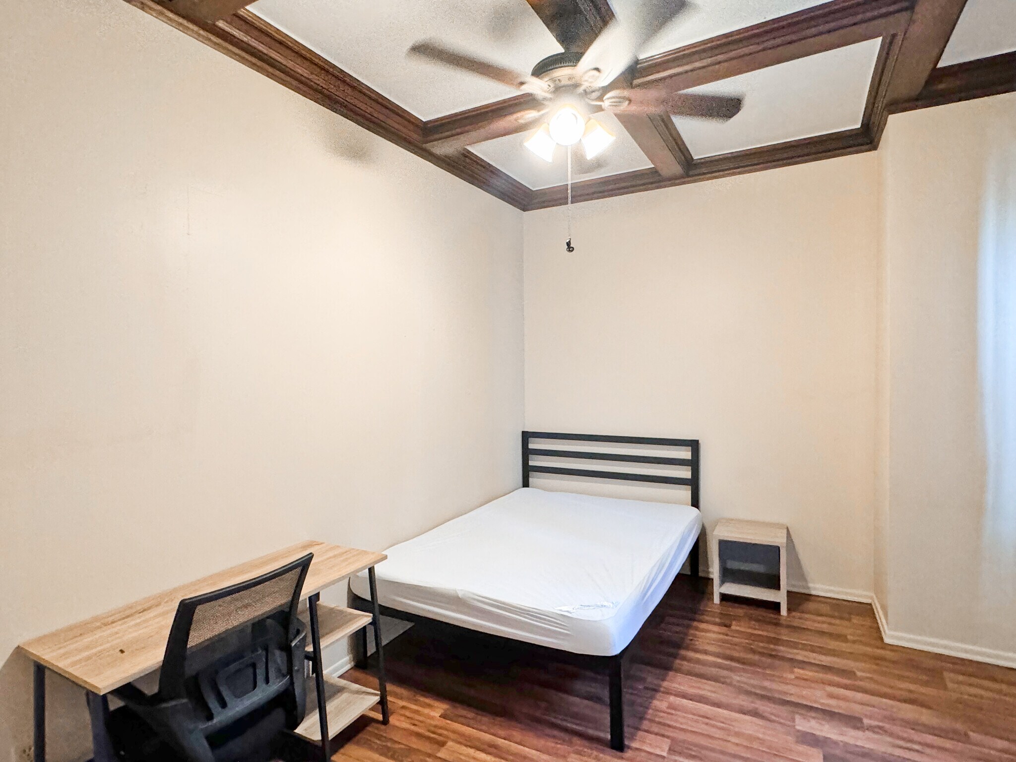 Building Photo - 5856 Darlington Rd