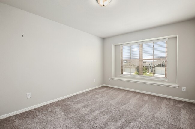 Building Photo - 2210 Windy Grove Dr