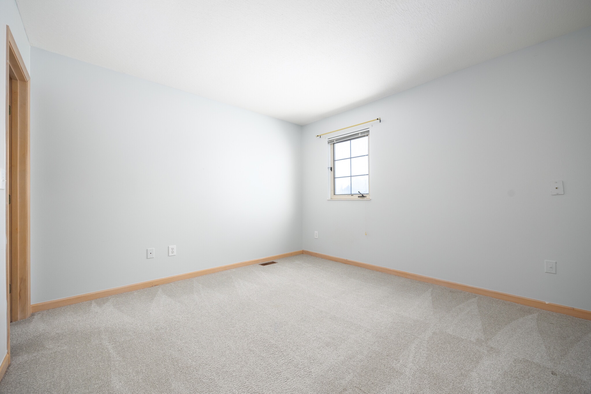 Building Photo - 3906 Sandstone Cir