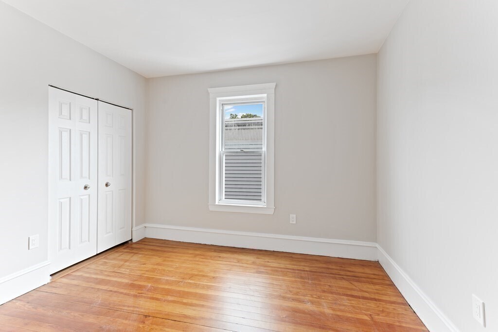 Building Photo - 426 Bowdoin St