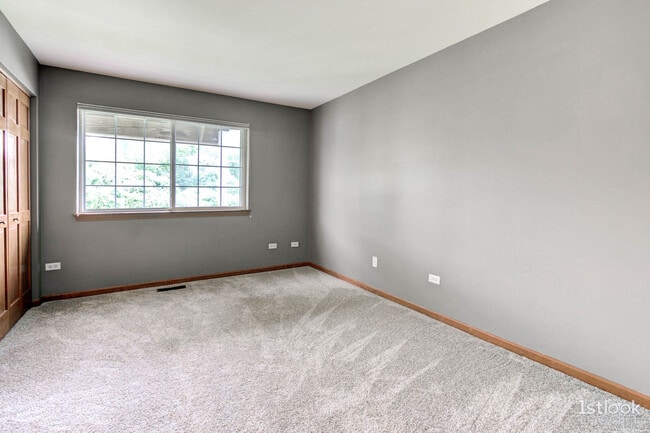 Building Photo - 2456 Wilton Ln
