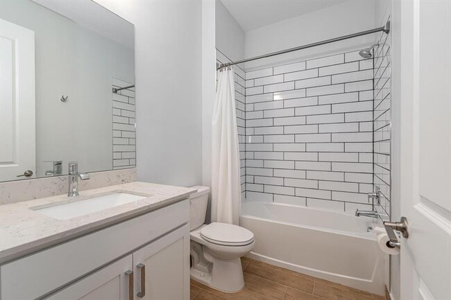 Building Photo - 4194 Marina Way