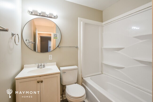 Building Photo - 4015 Glendale Ln NW