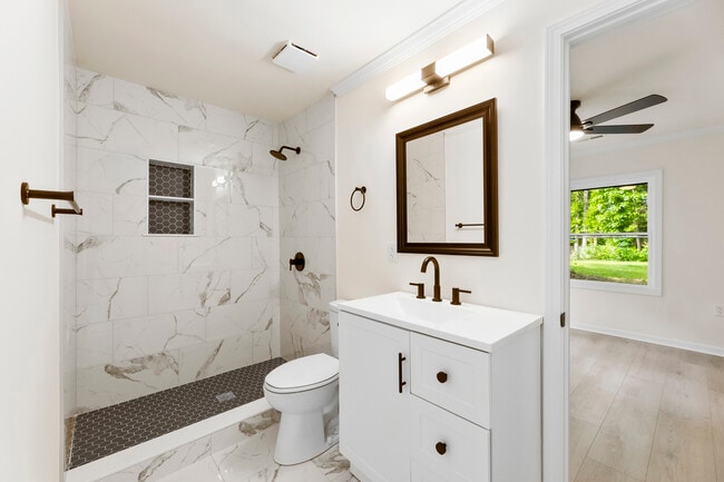 Building Photo - 1155 Cedar Grove Ln