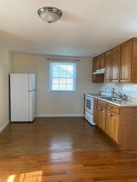 Building Photo - 2A Cecil Pl