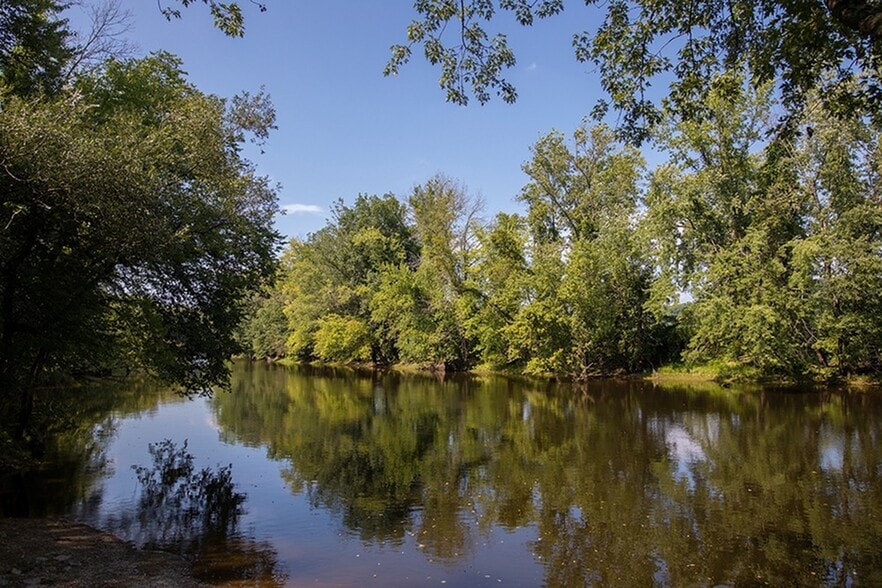 River Front _1000px - Rivers Bend