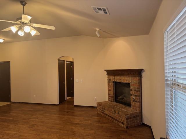 Building Photo - 1805 Wheatland Pl