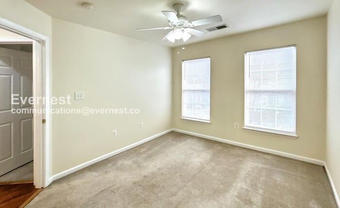 Building Photo - 115 Executive Cir