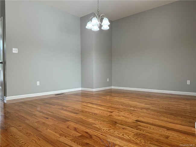 Building Photo - 16 Pinto Rd