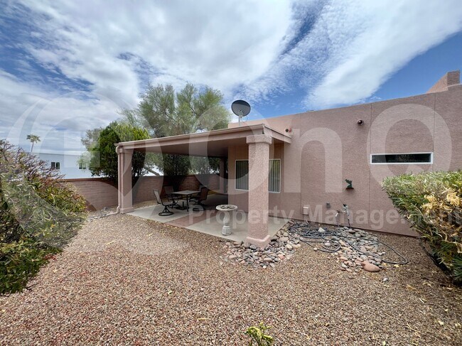 Building Photo - 1697 N Rio Yaqui