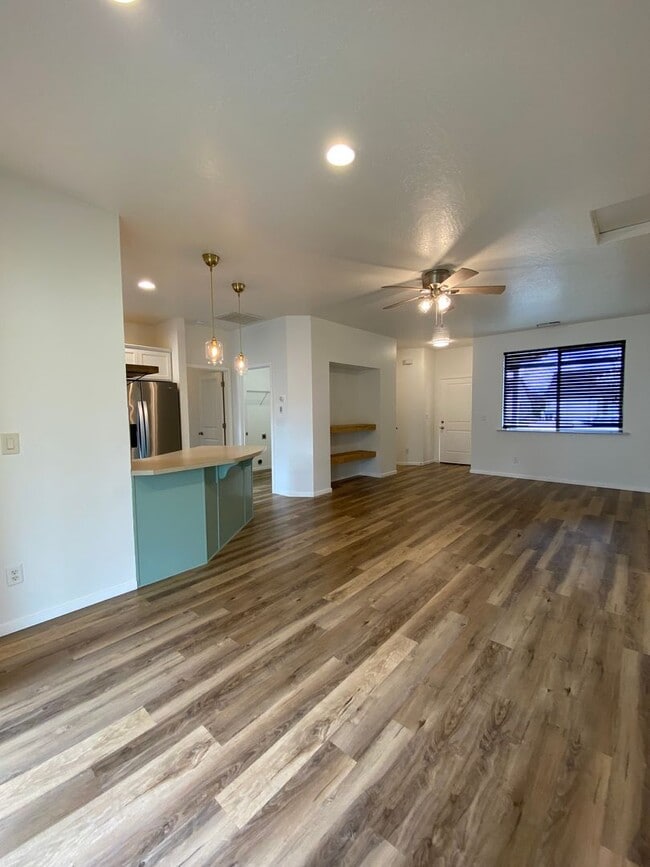 Building Photo - Liberty Lake Area-3 beds, 2baths Rancher Style House for rent Available NOW