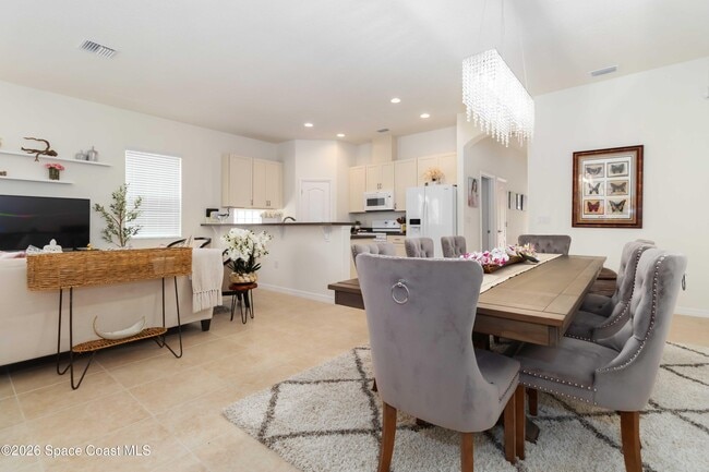 Building Photo - 4798 Sprint Cir