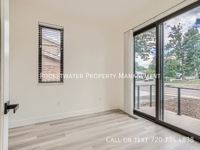 Building Photo - 3595 Darley Ave