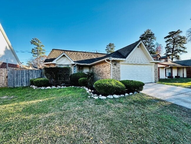 Building Photo - 12726 Stillington Dr