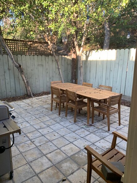 Patio - 11425 Cashmere St