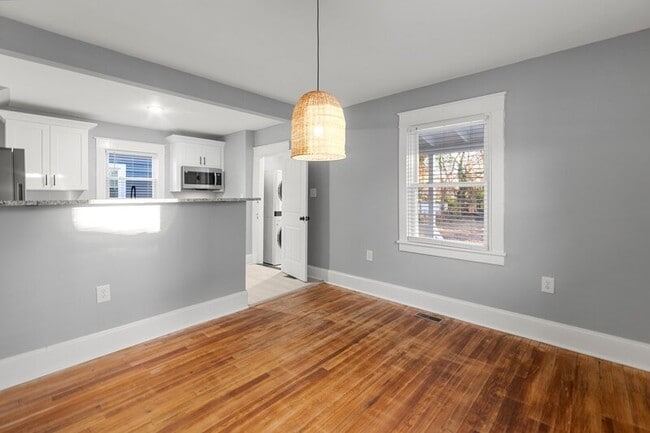 Building Photo - 2007 Westover Ave